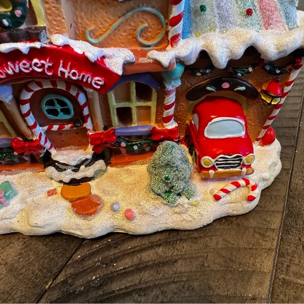 Vintage Holiday Time Lighted Home Sweet Home 2006 Sweet Dreams Collection‎ House